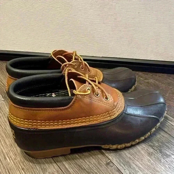 L.L. Bean Other - L.L. BEAN Hunting Boots Maine Lace Dark Brown Tan Leather Duck Shoes 9M Men’s